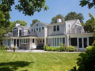 Osterville Cape Cod-Style Home - One Block from North Bay!