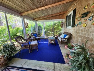 Relax! Screen Porch, private yard, and close to West Dennis beach! Pet friendly #1