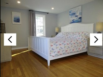 Large King Master Bedroom, Smart TV, private half bathroom