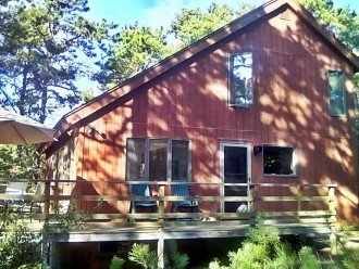 Contemporary 3BR Saltbox Nestled in Woods