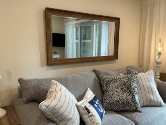 Living area w/sleeper sofa