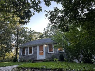 Close to Bay on Private wooded lot/Family Friendly/ Fire Pit w AC #1