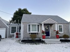 Charming West End Cape with Private Yard & Parking